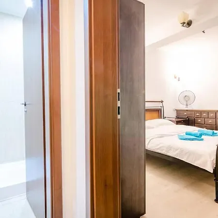 Beach-seaview-pool Apartament